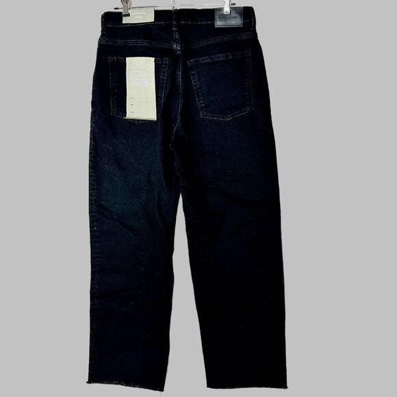 Everlane Women's Black Straight Leg Jeans - Picture 4 of 11